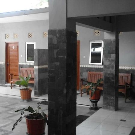 Tanjung Inn Wonosari Exterior foto